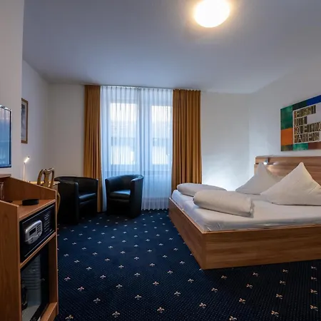 Hotel Capri Uberlingen Exterior photo