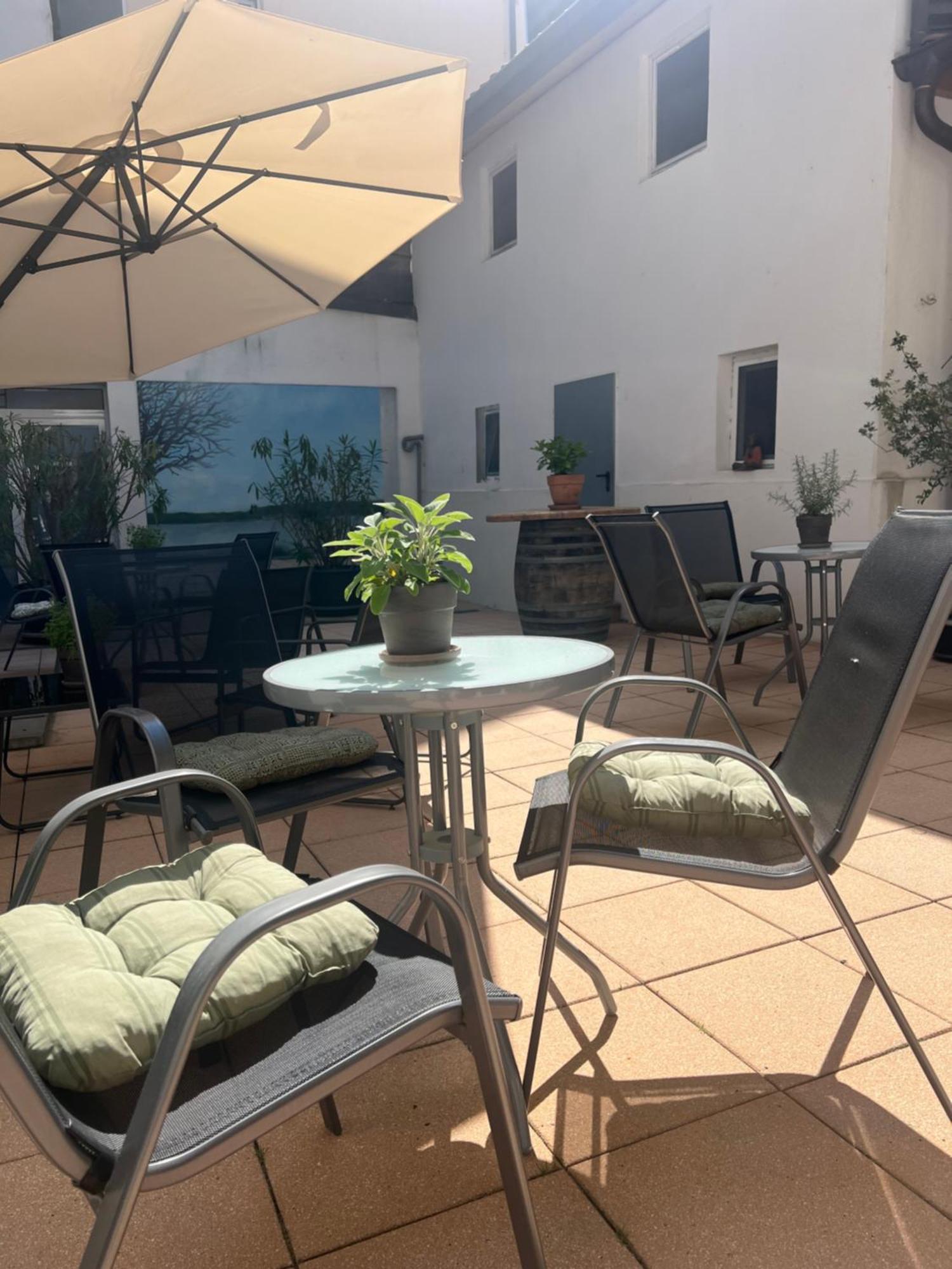 Capri Hotel